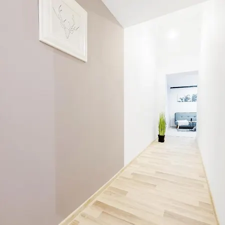 Citystay Narutowicza Lodz Apartment Exterior photo